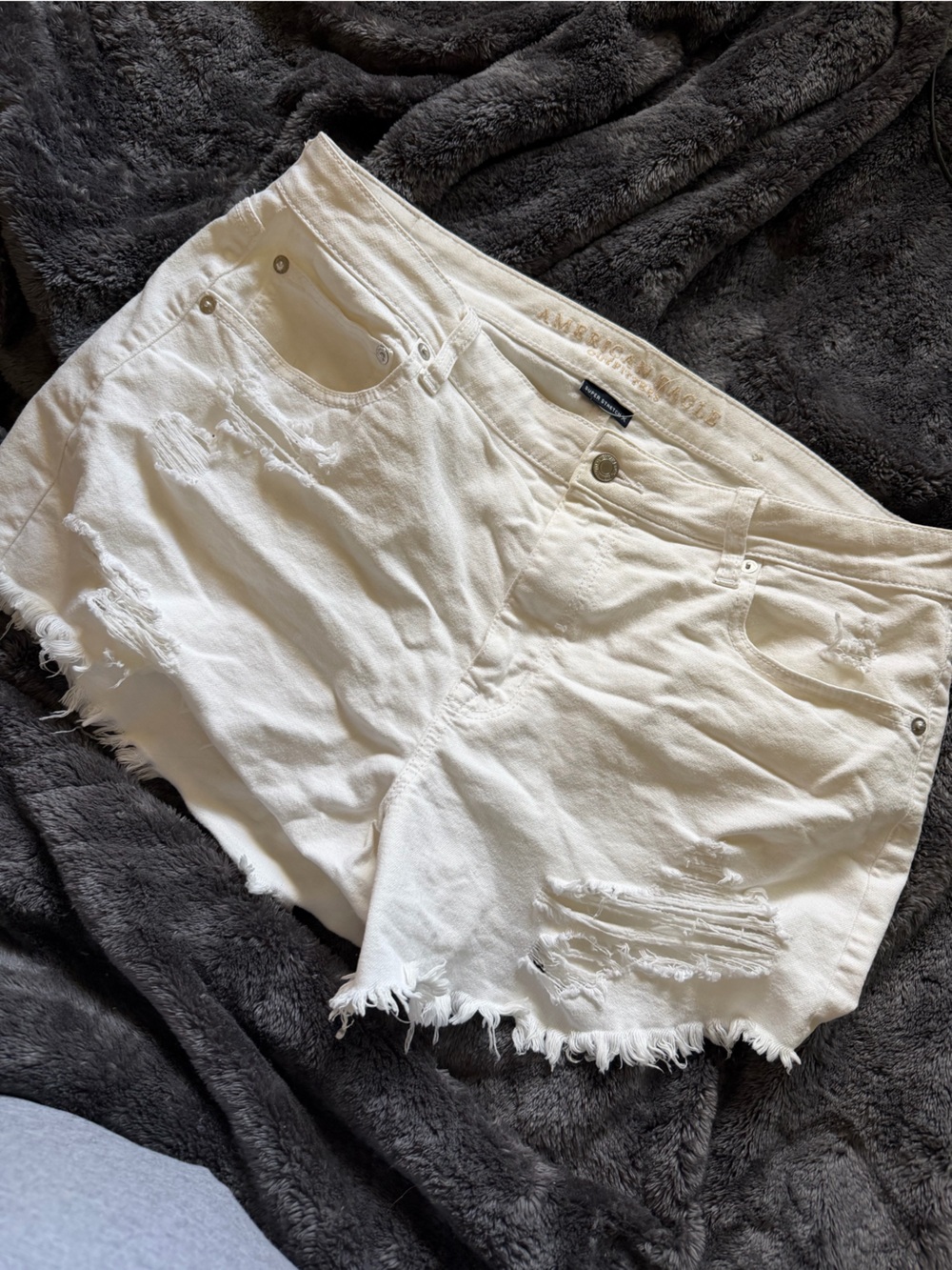 American Eagle Outfitters White Super Stretch Jean Shorts